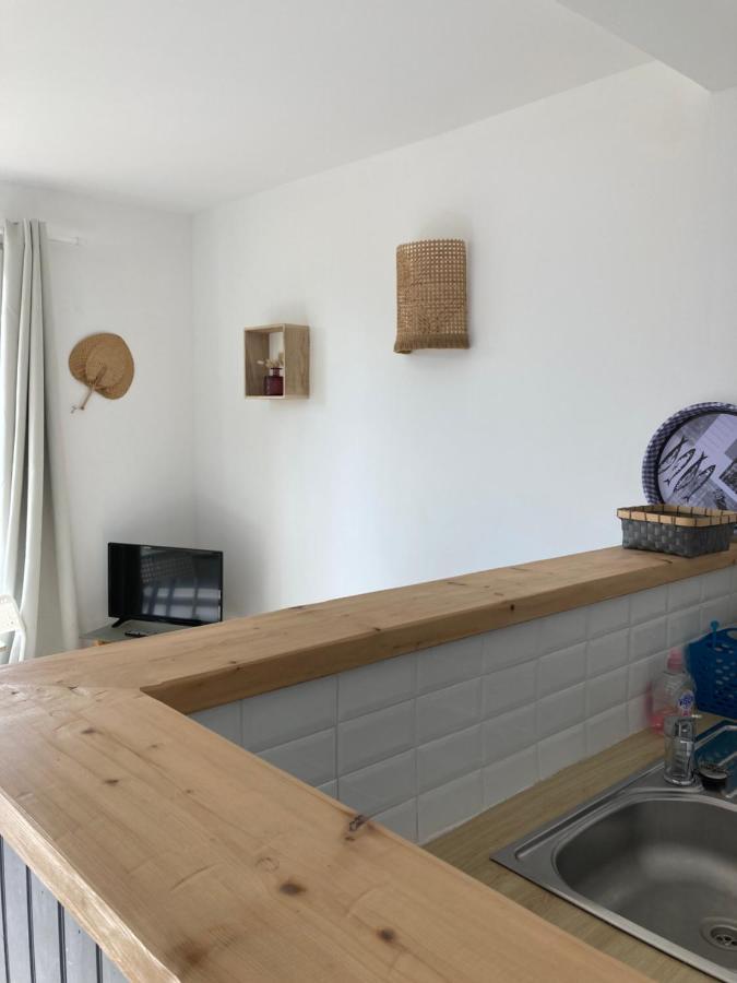 Villa Del Re 6 La Flotte Kültér fotó